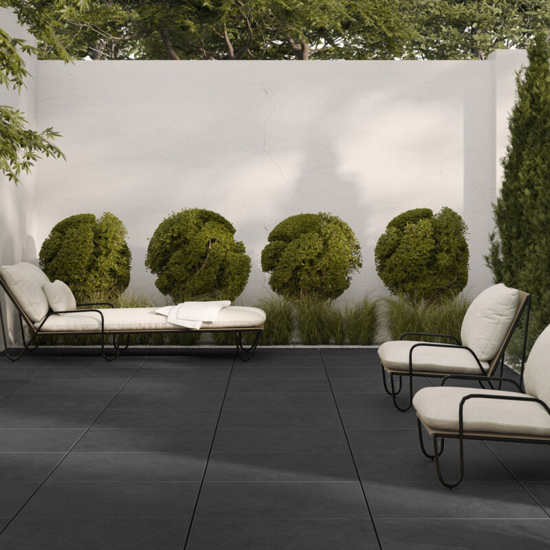 Taras wykonany z płyty tarasowej Ceramica Limone Ash Black 59,7x59,7x2cm
